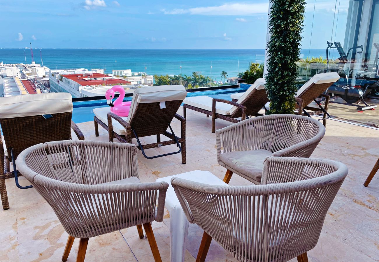 Apartamento en Playa del Carmen - One Paralia 403; Estudio en Playa del Carmen