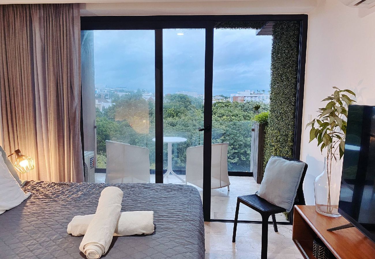 Apartment in Playa del Carmen - One Paralia 404; Estudio en Playa del Carmen