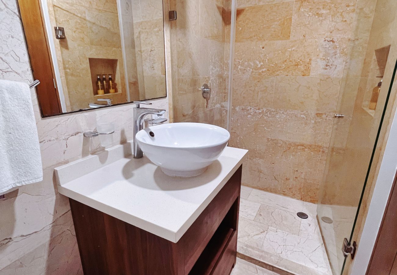 Apartment in Playa del Carmen - One Paralia 403; Estudio en Playa del Carmen