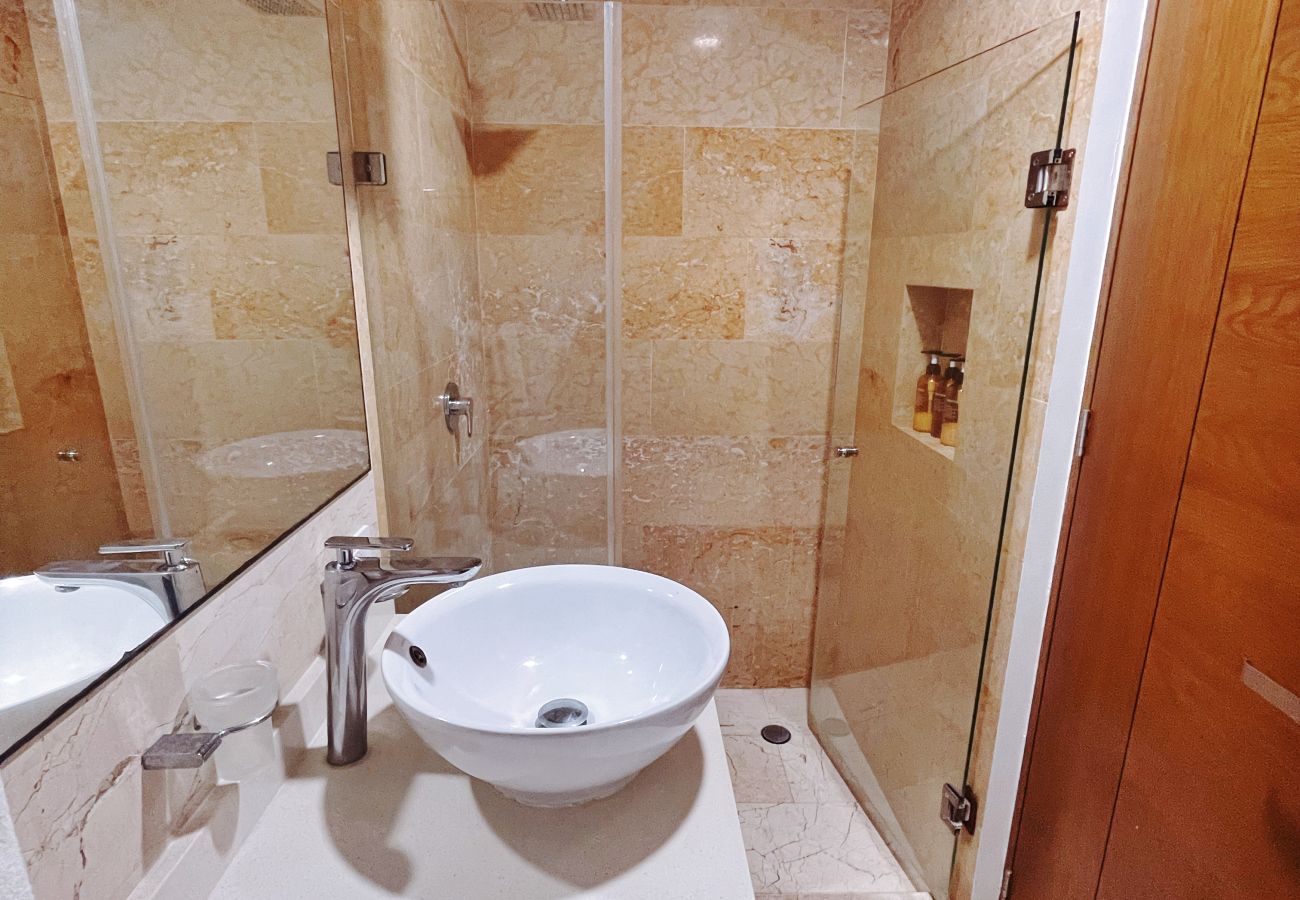 Apartment in Playa del Carmen - One Paralia 403; Estudio en Playa del Carmen