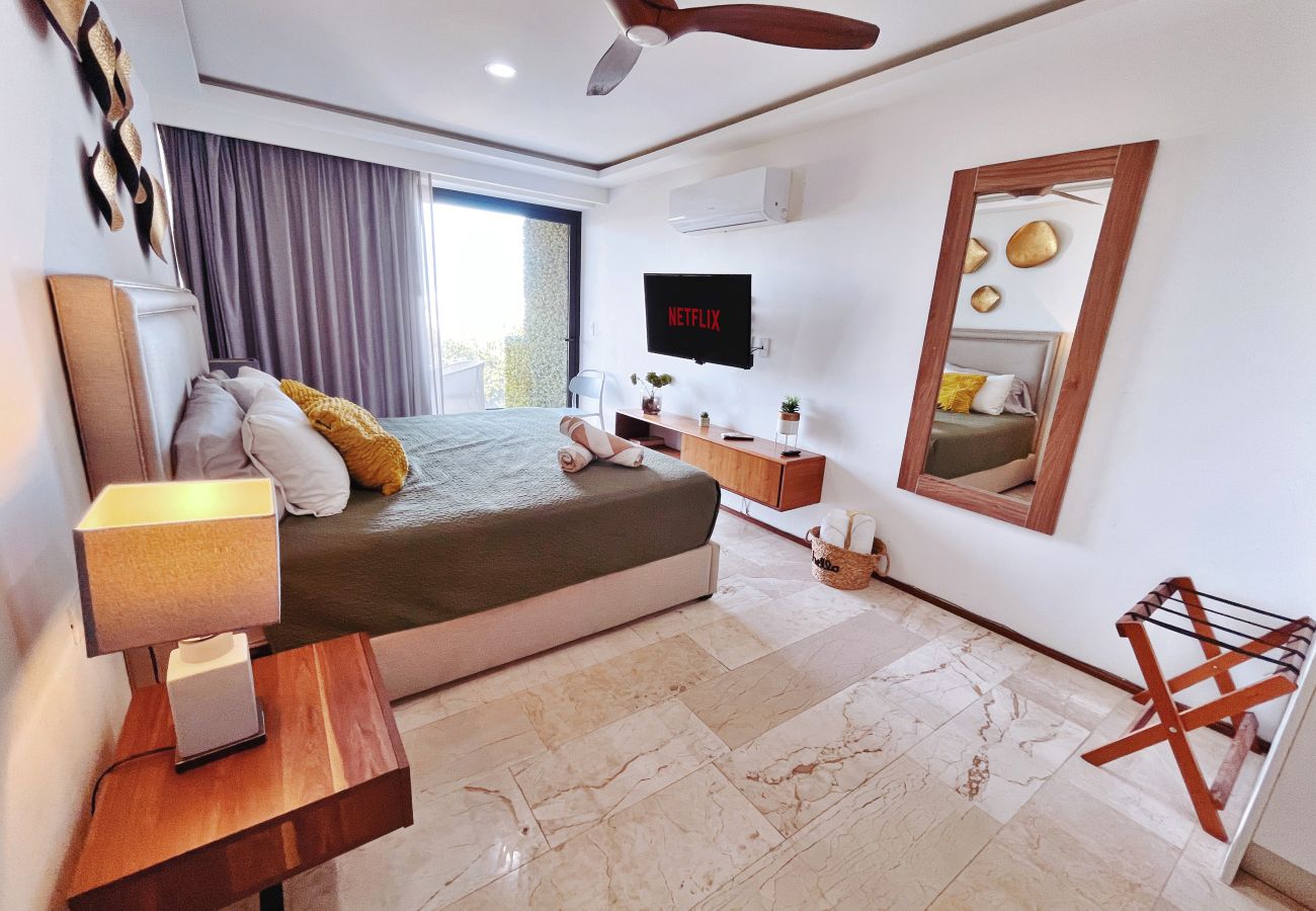 Apartment in Playa del Carmen - One Paralia 403; Estudio en Playa del Carmen